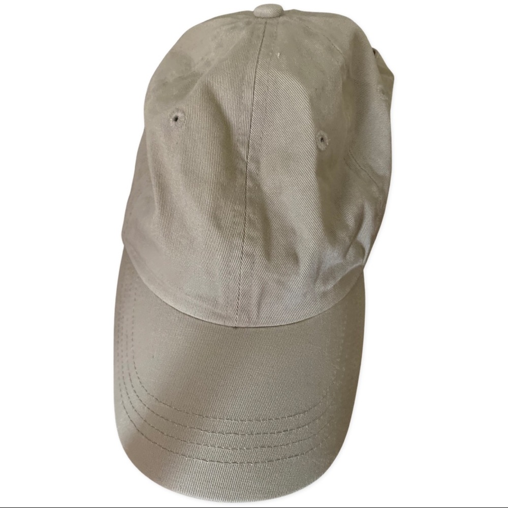 Eddie Bauer hat